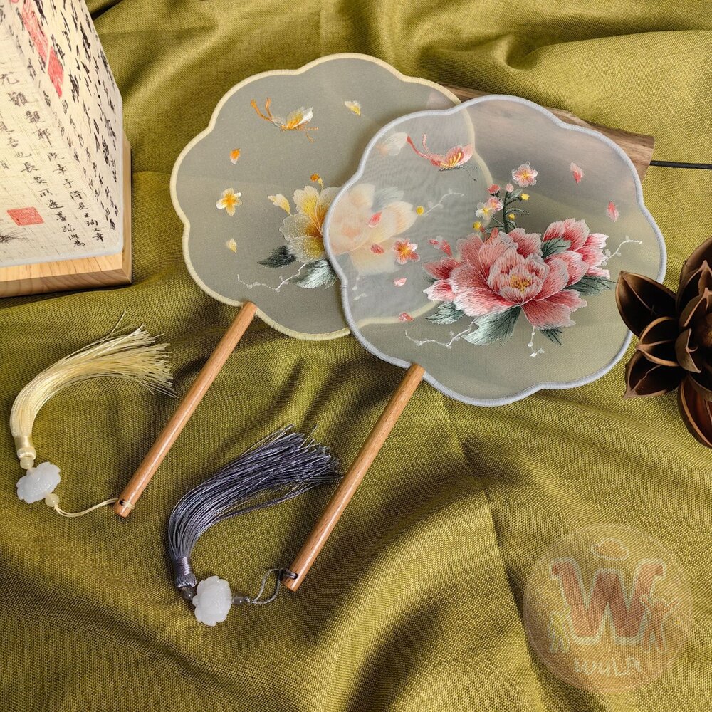 刺繡古風圓扇(多款) 封面照片