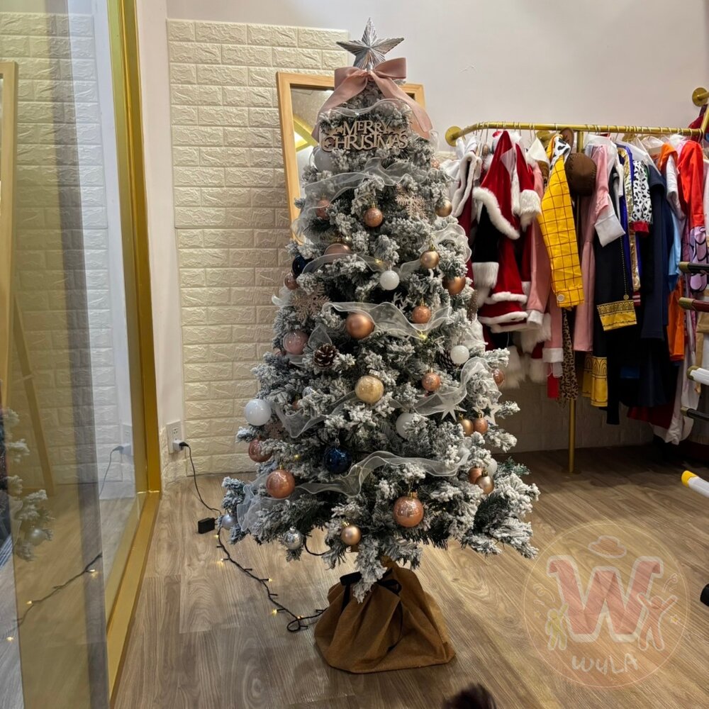 粉紅噴雪150公分聖誕樹(贈送插電燈串)-圖片-3