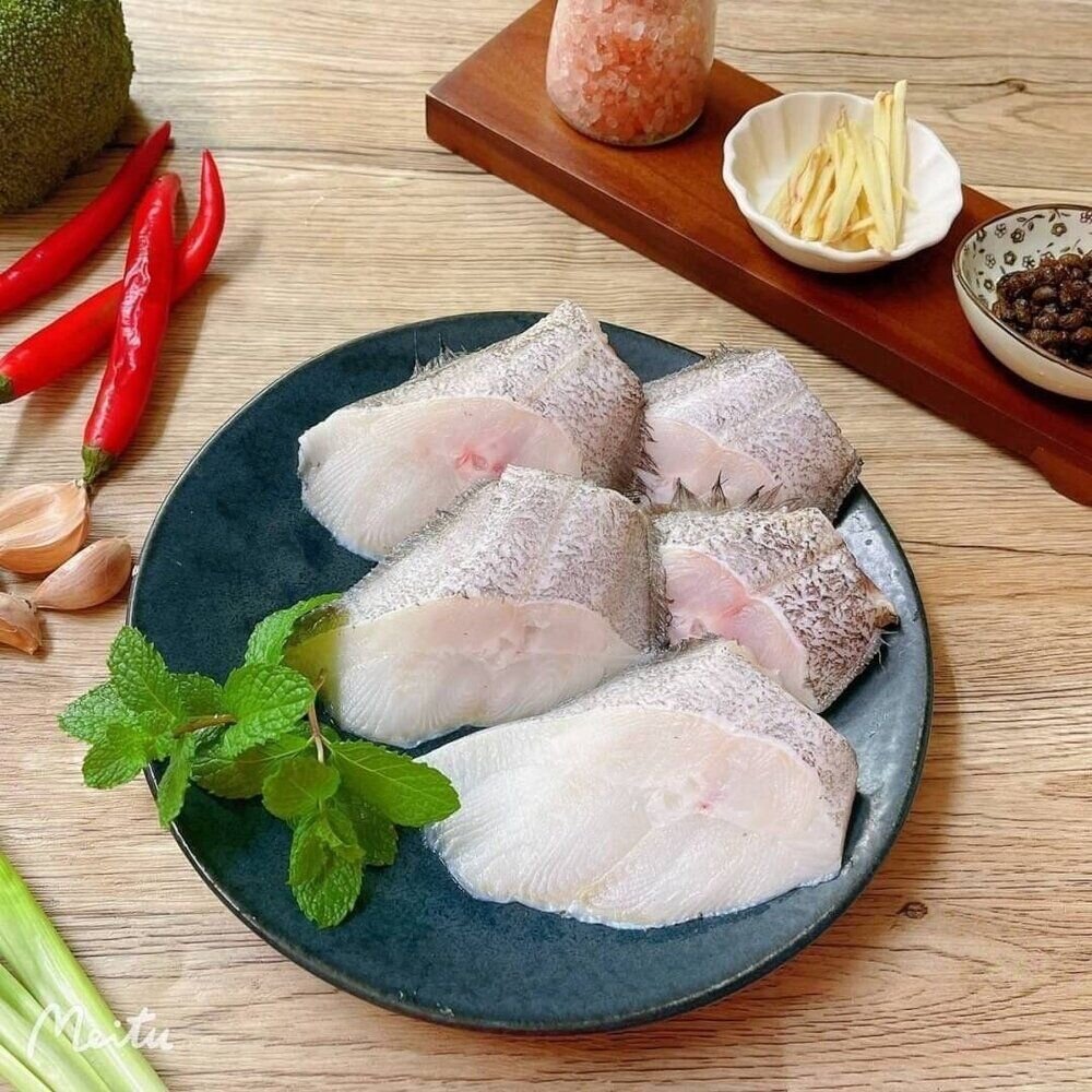 0807109-1-大比目魚塊 比目魚尾 細膩嫩滑的肉質 (20公斤/箱)(30%包冰)