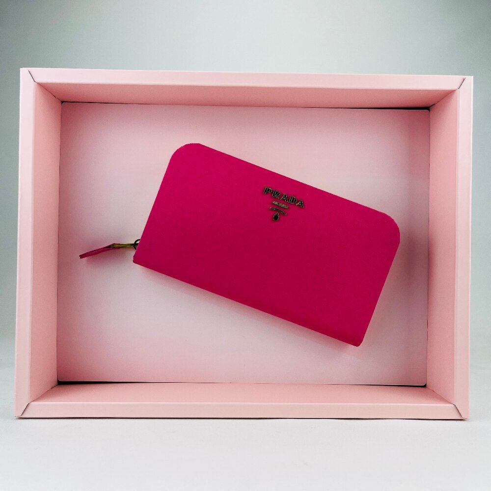 【台中35年老店】紙紮PRADA手拿包 紙紮包 紙紮女包 紙紮男包 元寶 金條 蓮花 庫錢 蓮花塔 拜拜用品 紙紮屋 封面照片