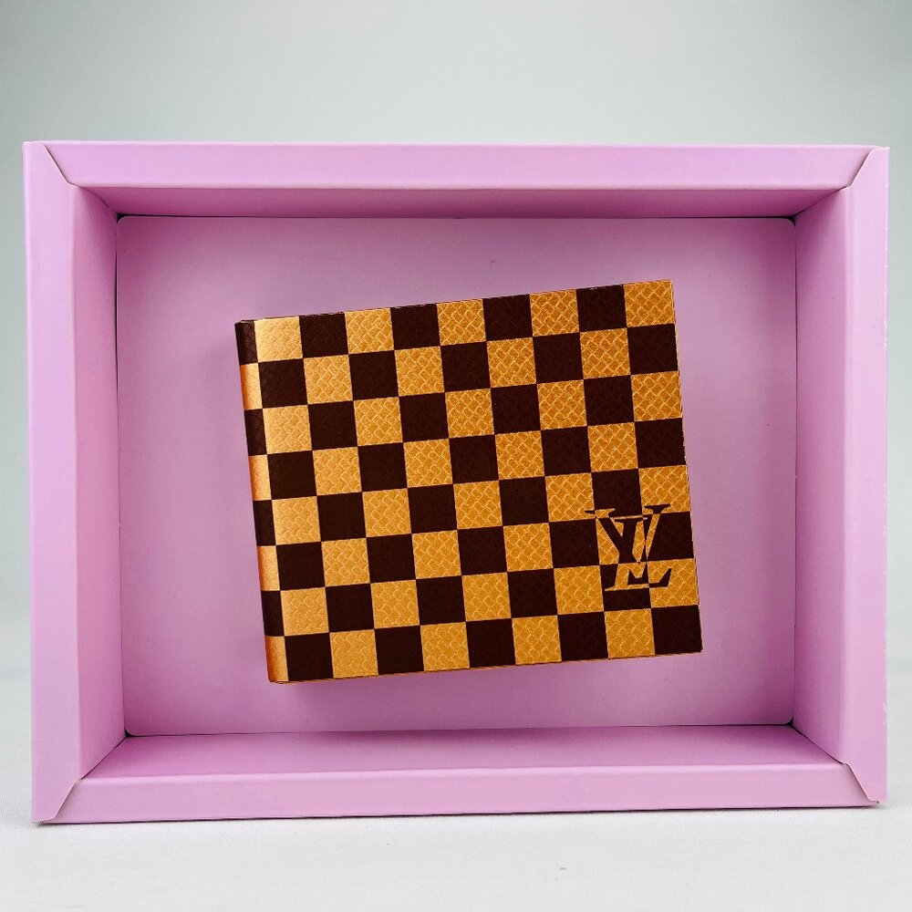 【台中35年老店】紙紮LV皮夾 紙紮皮夾 元寶 金條 蓮花 蓮花紙 元寶紙 庫錢 蓮花塔 拜拜用品 紙紮屋 紙紮短夾 封面照片