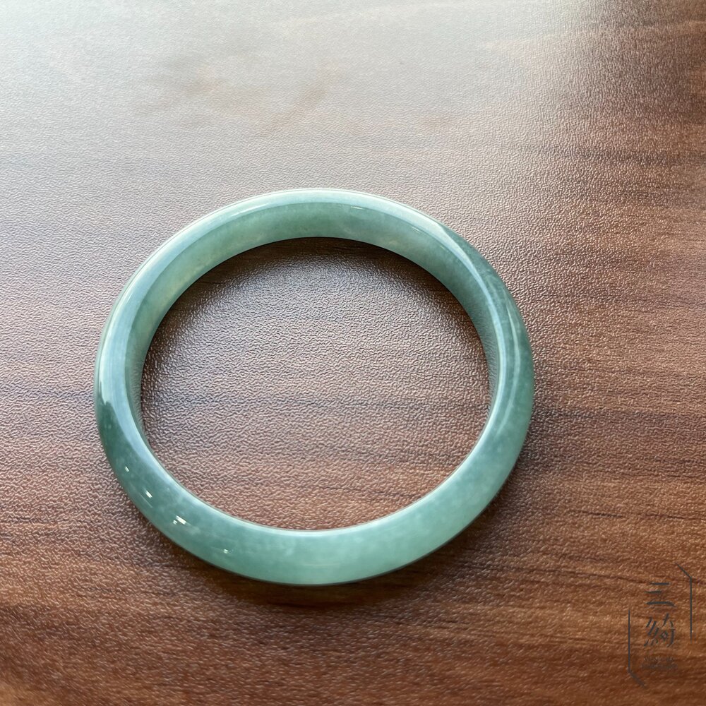 天然A貨翡翠。瓜地馬拉 冰種藍水手鐲 / 56.8 /18.0圍 封面照片