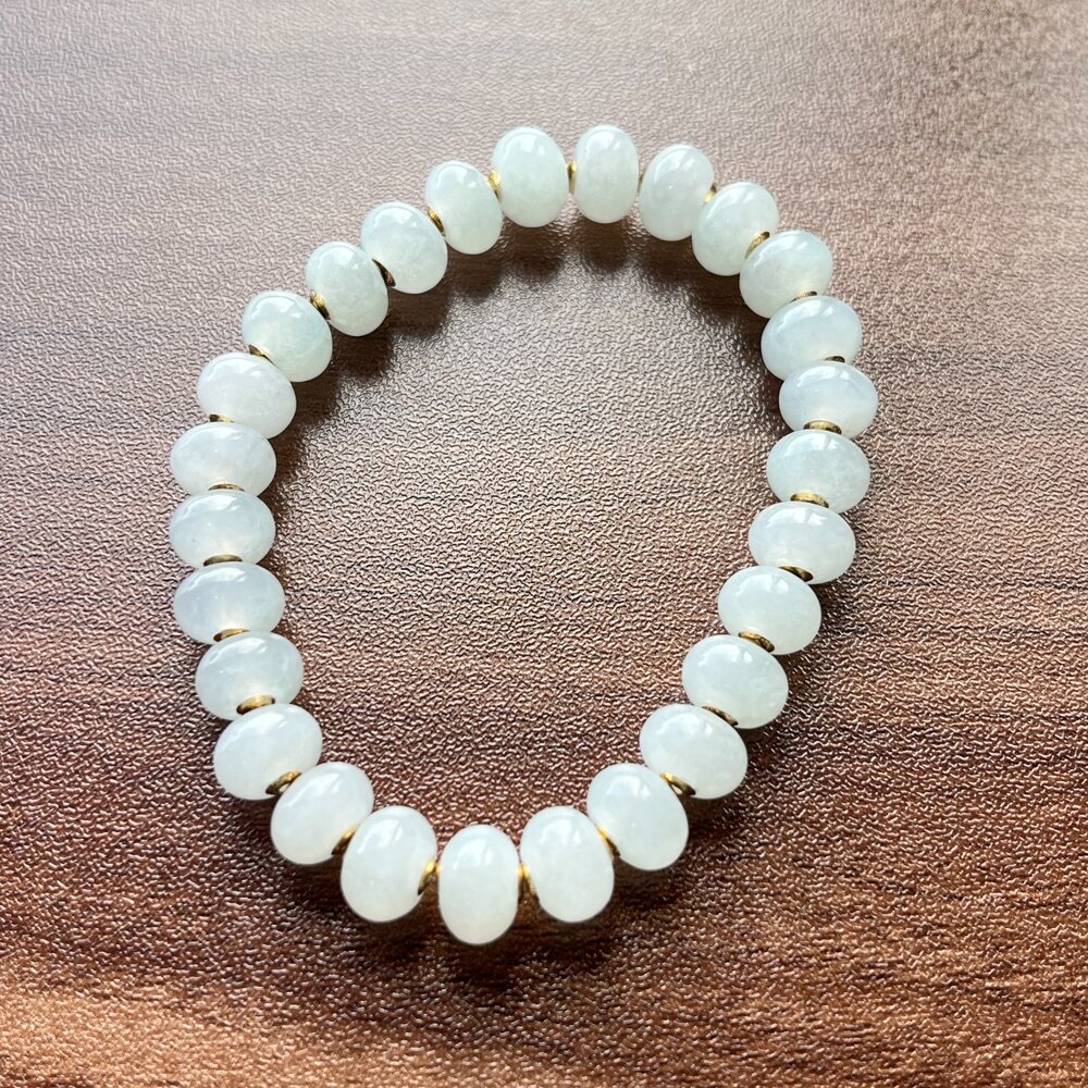 G10611-翡翠。獨家手作系列 冰種 白月光 18k金隔片 質感設款 手串 8mm