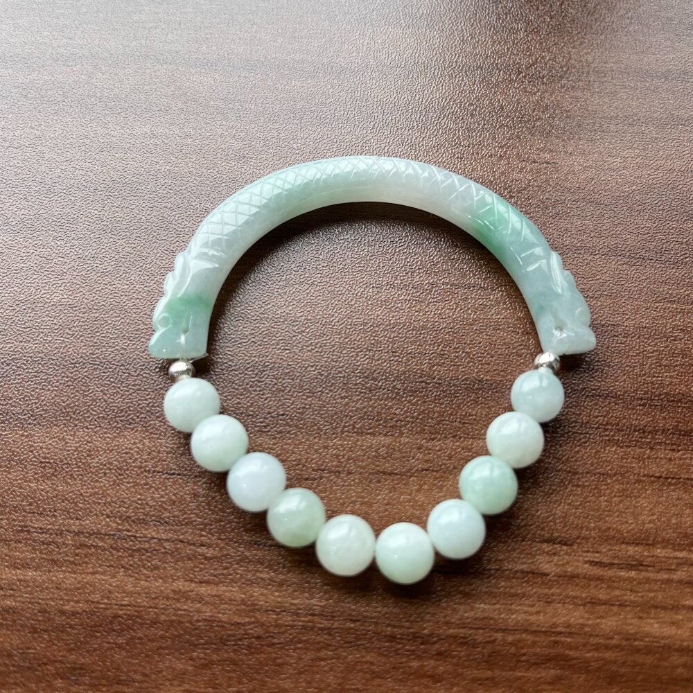 G25578-翡翠。獨家手作系列 冰種陽綠飄花 圓骨 半鐲 設計款 手串