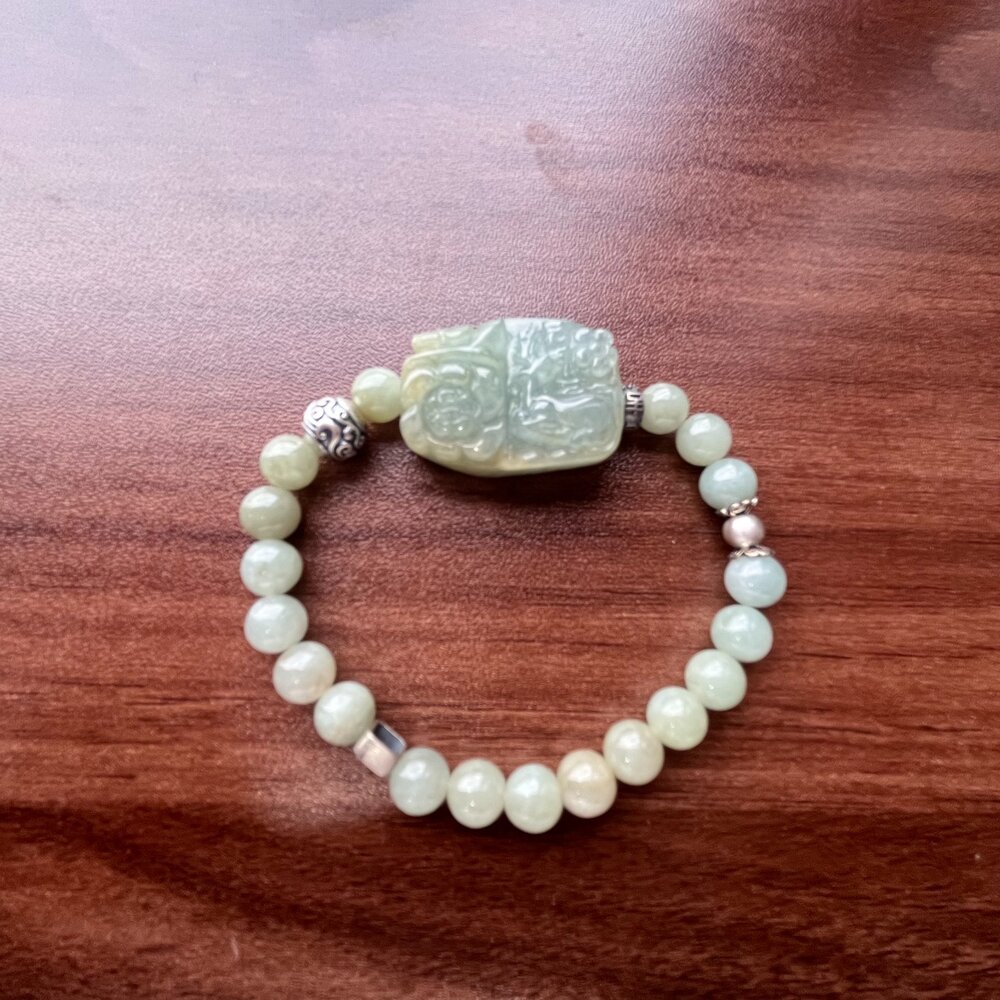 G28615-天然緬甸A貨翡翠。獨家手作系列  冰種 福氣 睡狐 花開富貴 人氣 設計 手串 7mm+
