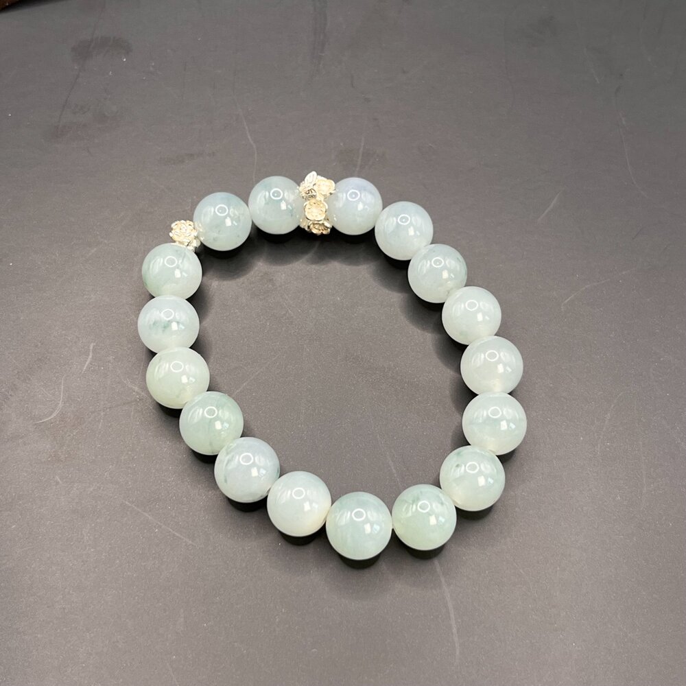 G28619-天然緬甸A貨翡翠。獨家手工設計款系列 冰綠飄花 玫瑰花園手串 10mm+