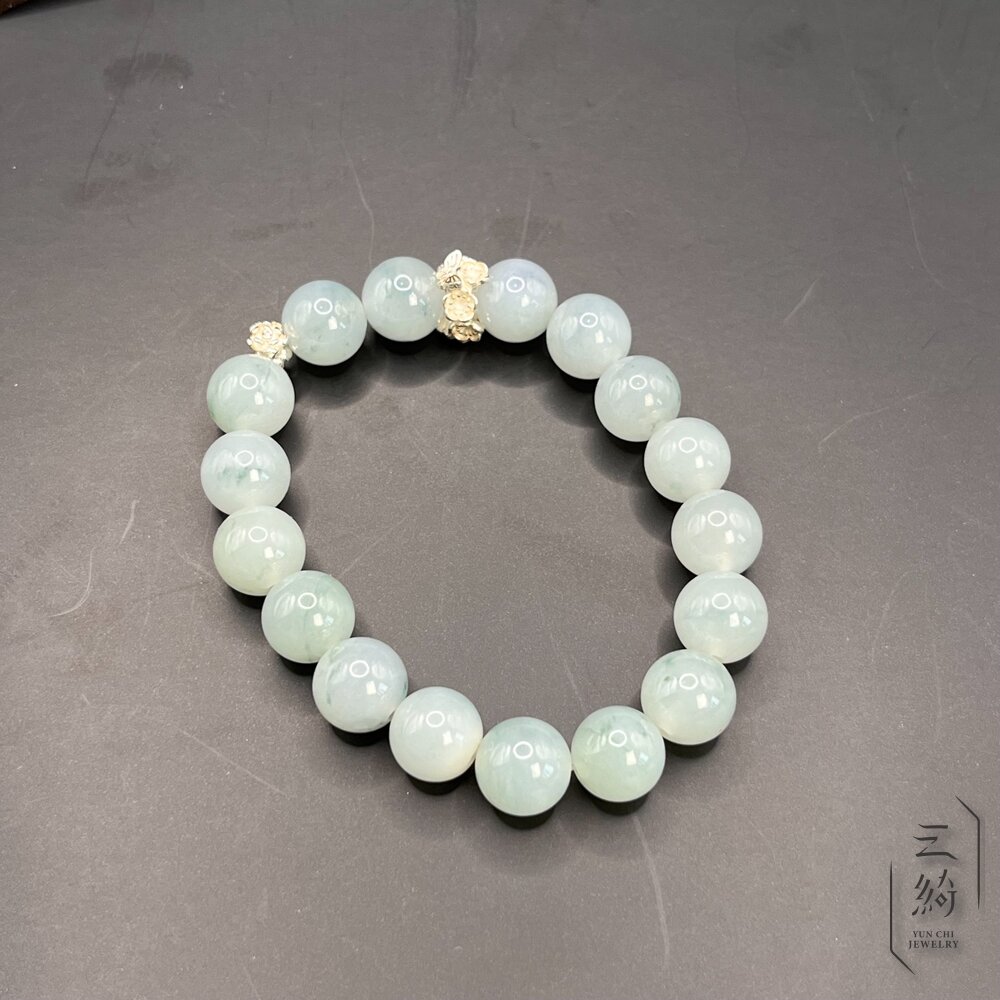 天然緬甸A貨翡翠。獨家手工設計款系列 冰綠飄花 玫瑰花園手串 10mm+ 封面照片