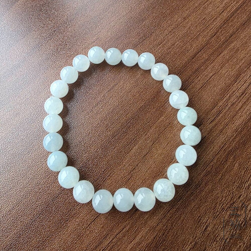  天然緬甸A貨翡翠。冰種 淡藍 氣質款 手串 7mm