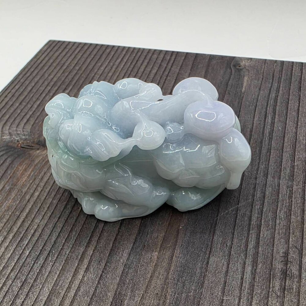 天然緬甸A貨翡翠 冰潤 春彩 如意 貔貅 精雕 擺件 手把件-圖片-2