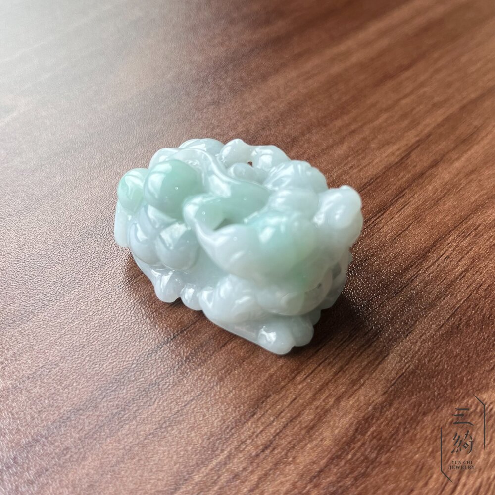 天然緬甸A貨翡翠 冰潤 飄陽綠 如意 貔貅 精雕 擺件 手把件-圖片-3