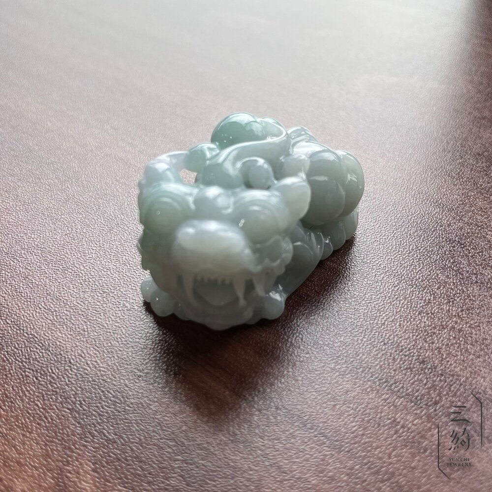 天然緬甸A貨翡翠冰潤飄陽綠如意貔貅精雕擺件手把件