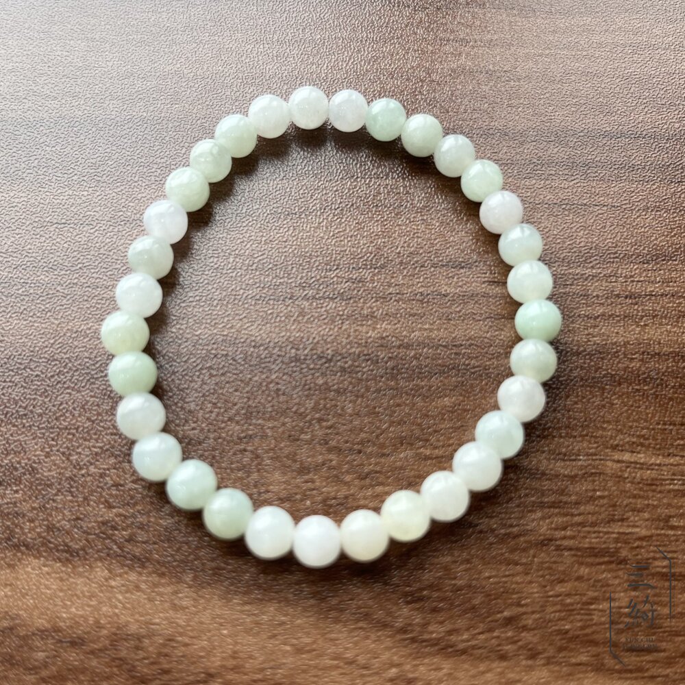 天然緬甸A貨翡翠。冰種 珠光 多寶 手串 6mm+ 封面照片