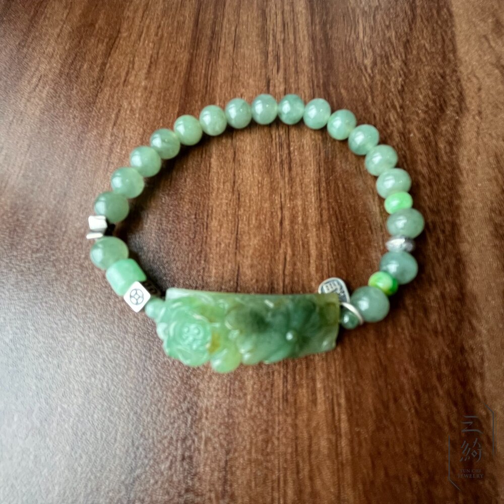 天然緬甸A貨翡翠。獨家手作系列 冰種 辣陽綠 春款花開 手排 福氣 銀飾手作 手串 6mm+ 封面照片