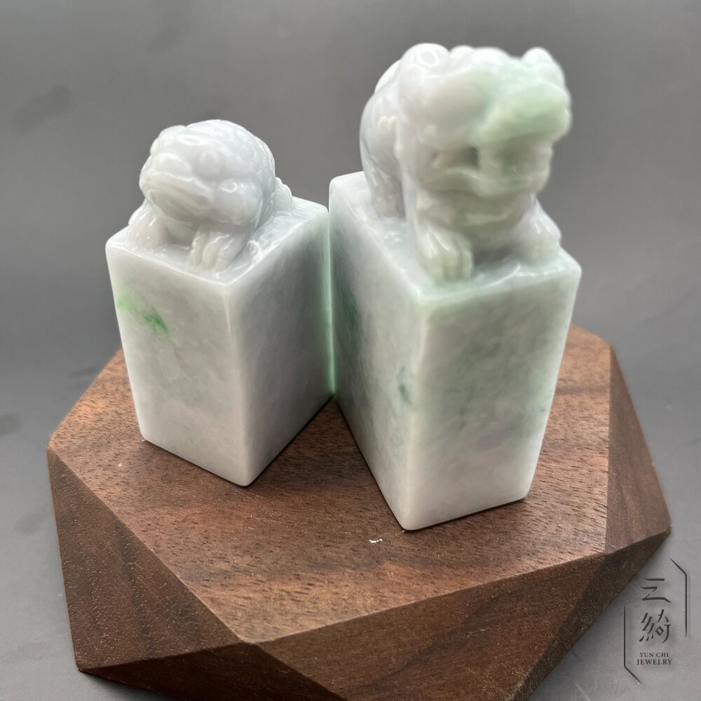 天然緬甸A貨翡翠。春彩帶飄花 貔貅 金蟾 印章 擺件 封面照片