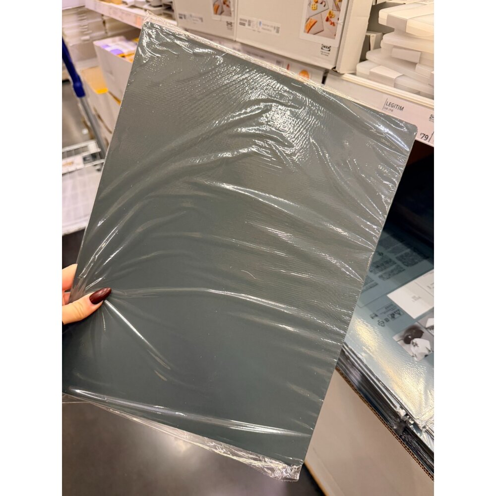 30613017-IKEA FINFÖRDELA 軟式砧板｜深綠色/深土耳其藍｜28×36cm｜可彎曲切菜板｜輕巧好收納
