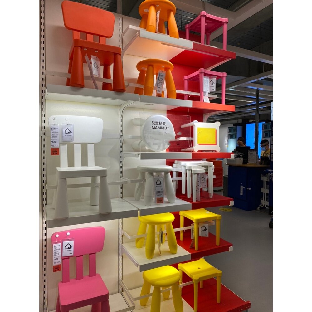 9787373143-IKEA MAMMUT 兒童桌椅/椅凳 塑膠椅子