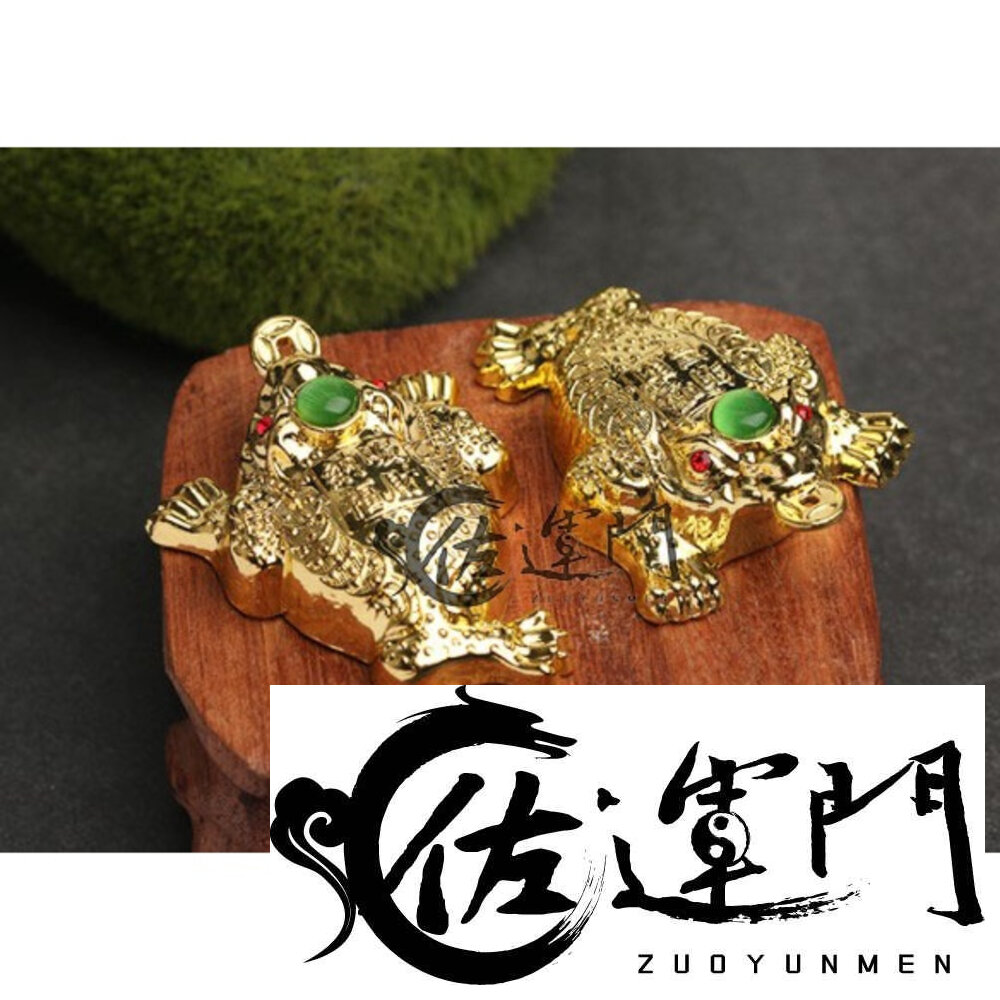 22076589170-佐運門  專業開光 招財礦石 三足金蟾 迷你 招財擺飾 金蟾蜍 三腳蟾蜍 銅雕 金蟾蜍擺件 咬錢金蟾 蟾蜍咬錢 風水擺件